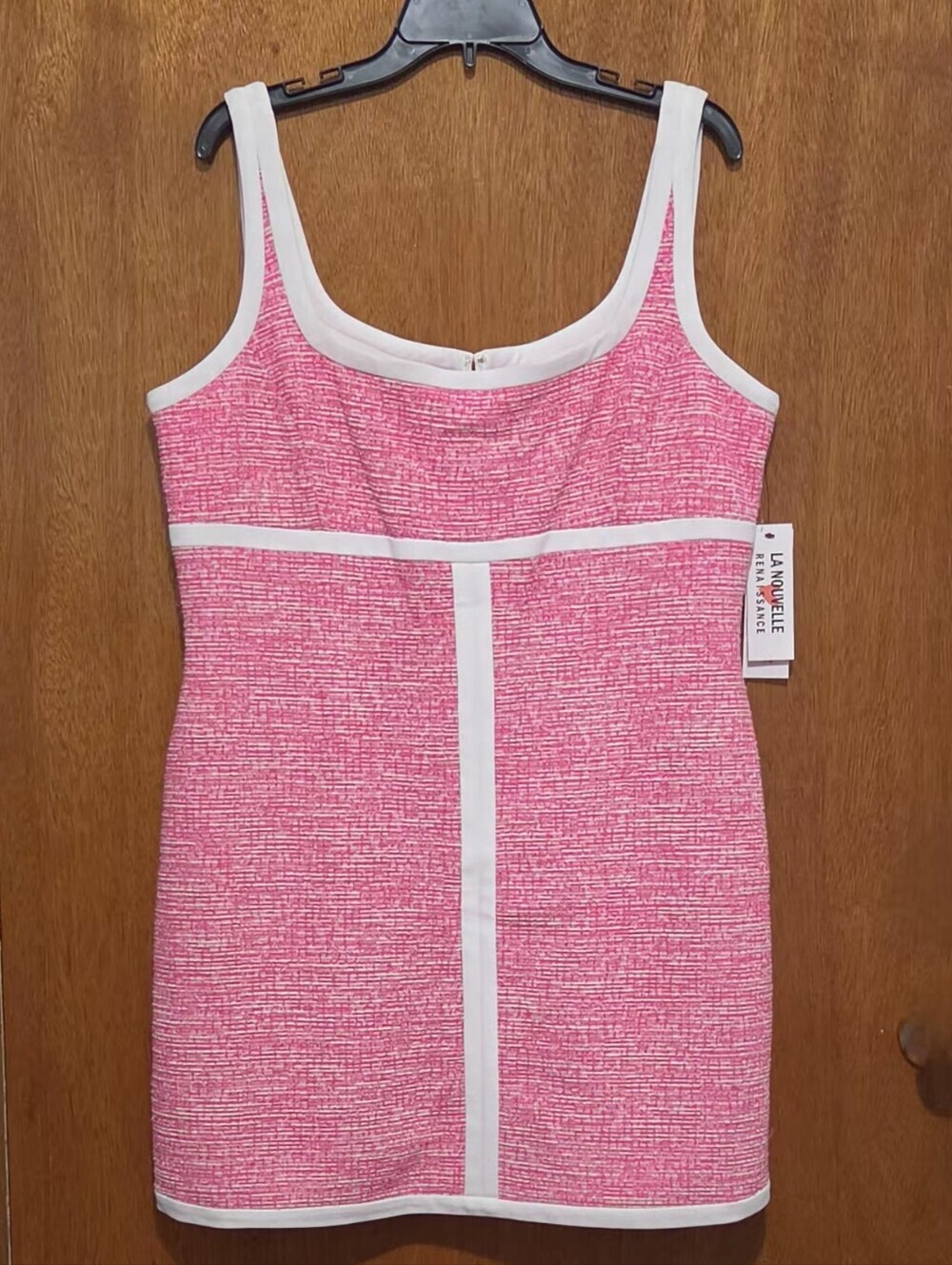 La Nouvelle Renaissance Pink Tweed Sleeveless Mini Dress NWT Size 16 - Picture 2 of 12